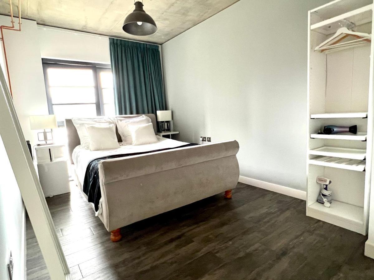 Hotel Apartment Two Bedroom Ferrum Wembley Park Londra Esterno foto